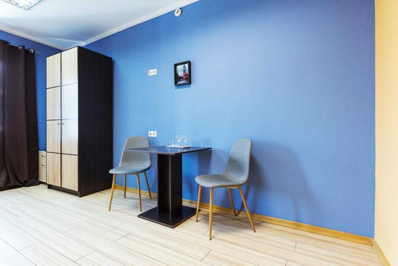 Guest House "Golden Gate 911 " Kyiv Exterior photo